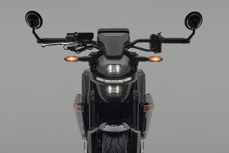 Pocket for plastic bottles